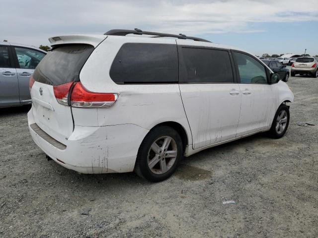 5TDKK3DC9CS225253 - 2012 TOYOTA SIENNA LE WHITE photo 3