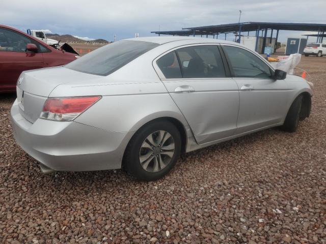 JHMCP26348C069305 - 2008 HONDA ACCORD LX SILVER photo 3