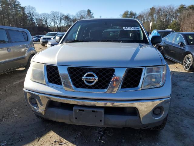 1N6AD09W47C462132 - 2007 NISSAN FRONTIER CREW CAB LE SILVER photo 5