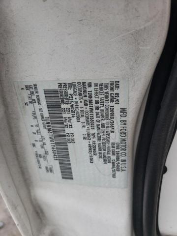 1LNHM81W01Y680425 - 2001 LINCOLN TOWN CAR EXECUTIVE Weiß Foto 13