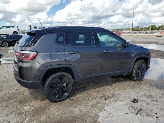 3C4NJDBB6JT314975 - 2018 JEEP COMPASS LATITUDE Negro foto 3