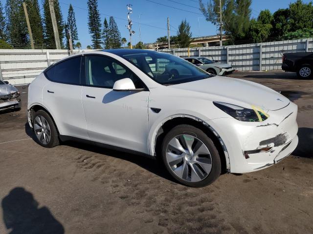 7SAYGDEE4PF792520 - 2023 TESLA MODEL Y WHITE photo 4