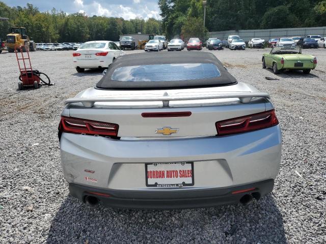 1G1FF3D79J0155299 - 2018 CHEVROLET CAMARO SS Silber Foto 6