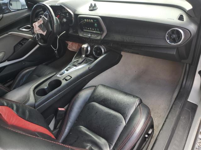 1G1FF3D79J0155299 - 2018 CHEVROLET CAMARO SS Silber Foto 8