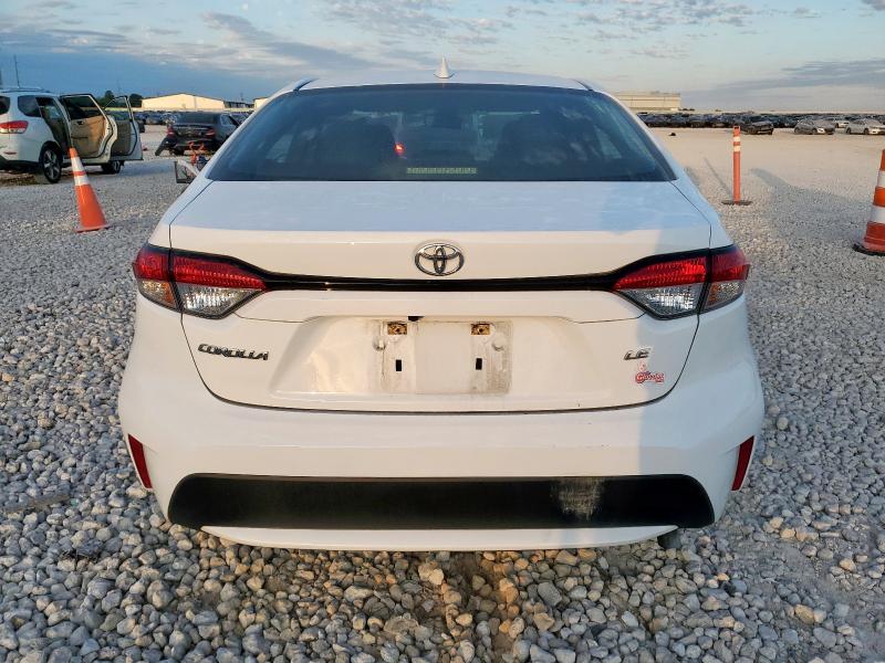 5YFEPMAE6NP375813 - 2022 TOYOTA COROLLA LE Սպիտակ լուսանկար 6