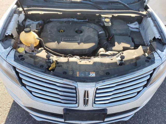 5LMTJ3DH3HUL36587 - 2017 LINCOLN MKC RESERVE WHITE photo 12