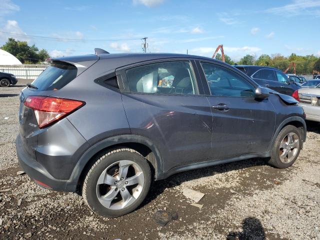 3CZRU6H35JG713349 - 2018 HONDA HR-V LX GRAY photo 3