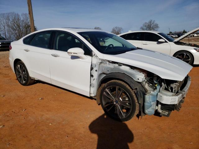 3FA6P0D95LR132888 - 2020 FORD FUSION TITANIUM WHITE photo 4