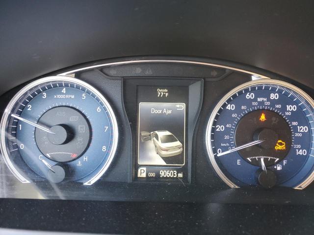 4T1BF1FK8HU691137 - 2017 TOYOTA CAMRY LE თეთრი ფოტო 9