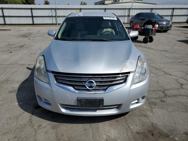 1N4AL2AP2CN502119 - 2012 NISSAN ALTIMA BASE Gümüş foto 5