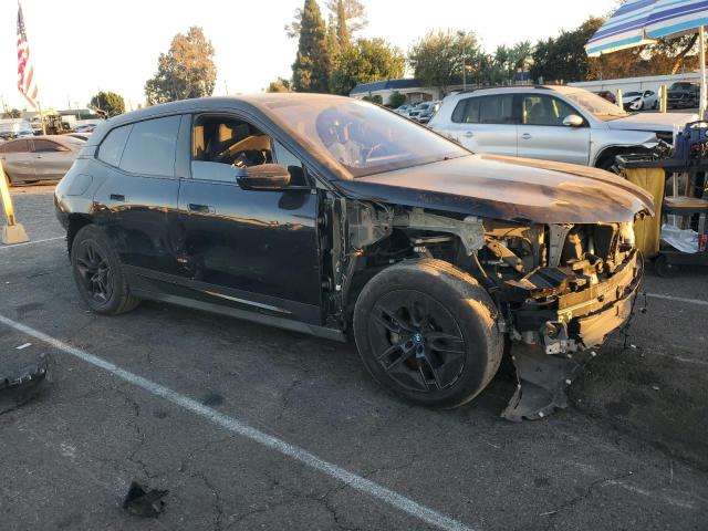 WB523CF03RCP23647 - 2024 BMW IX XDRIVE50 Qara foto 4