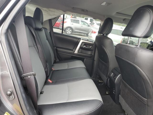 JTEBU5JR0J5502496 - 2018 TOYOTA 4RUNNER SR5/SR5 PREMIUM ნაცრისფერი ფოტო 11