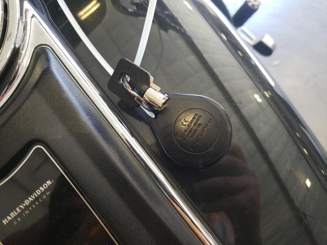 1HD1FC4197Y714212 - 2007 HARLEY-DAVIDSON FLHTCUI Графитовый фото 8