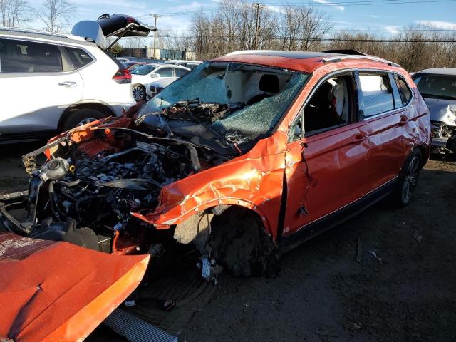 3VV2B7AX0JM176733 - 2018 VOLKSWAGEN TIGUAN SE ORANGE photo 1