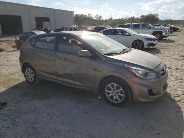 KMHCT5AE9CU057432 - 2012 HYUNDAI ACCENT GLS თაფლისფერი ფოტო 4