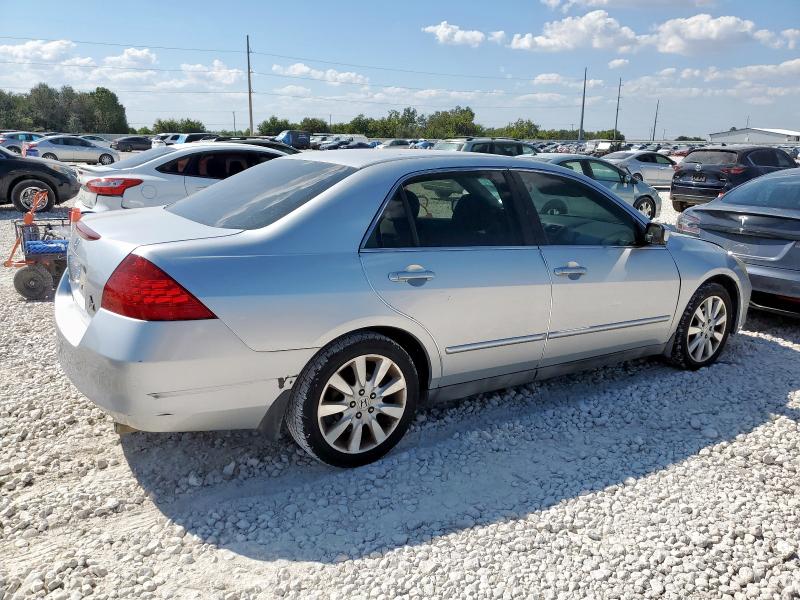1HGCM66497A045510 - 2007 HONDA ACCORD SE Plata foto 3