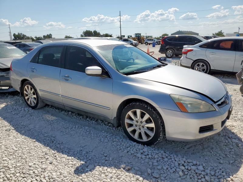 1HGCM66497A045510 - 2007 HONDA ACCORD SE Plata foto 4