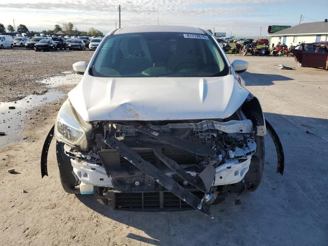 1FMCU0GD5KUC45958 - 2019 FORD ESCAPE SE WHITE photo 5