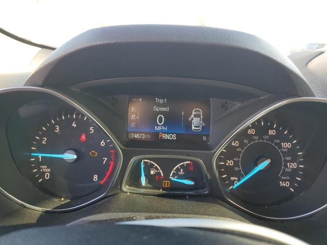 1FMCU0GD5KUC45958 - 2019 FORD ESCAPE SE WHITE photo 9