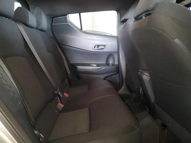 JTNKHMBX2K1046179 - 2019 TOYOTA C-HR XLE Серебристый фото 10