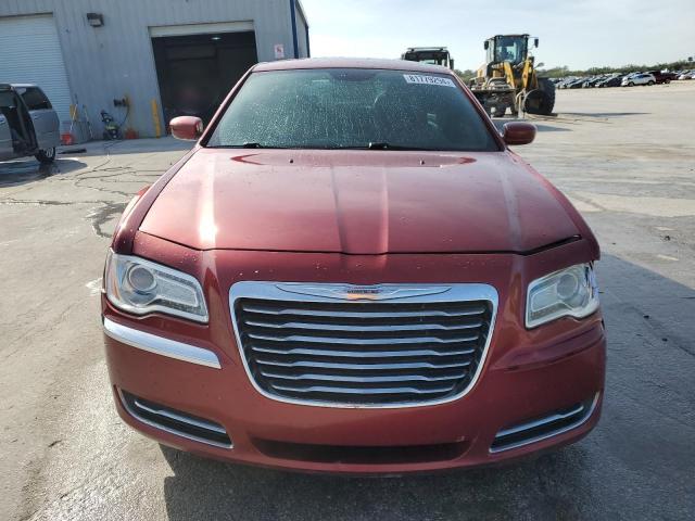 2C3CCAAG5DH735990 - 2013 CHRYSLER 300 RED photo 5