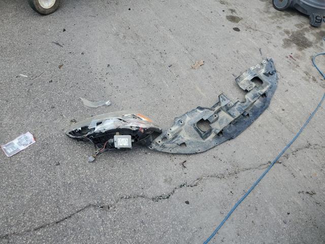 JA4AR3AU8HZ038610 - 2017 MITSUBISHI OUTLANDER ES RED photo 12