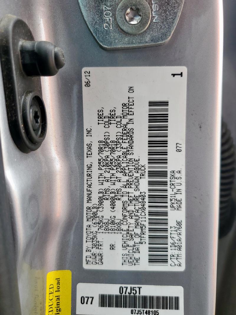 5TFRM5F11CX048403 - 2012 TOYOTA TUNDRA DOUBLE CAB SR5 SILVER photo 12