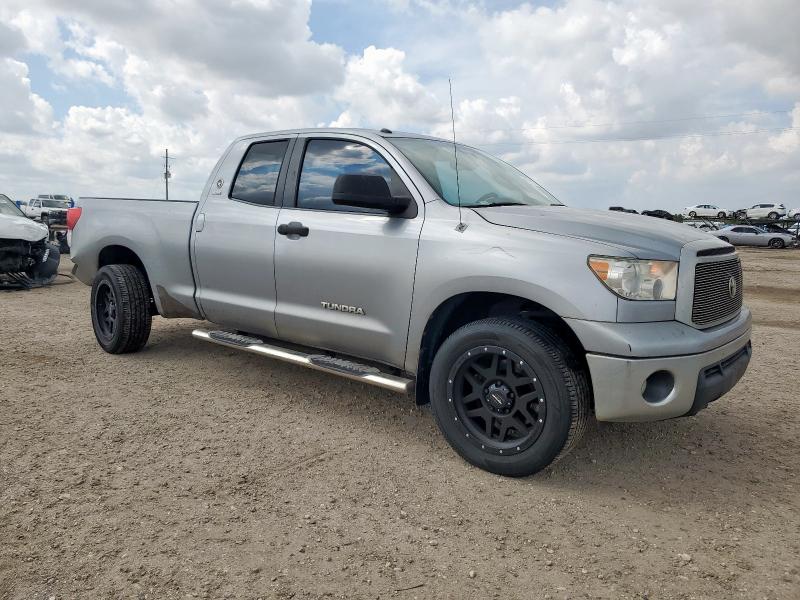 5TFRM5F11CX048403 - 2012 TOYOTA TUNDRA DOUBLE CAB SR5 SILVER photo 4