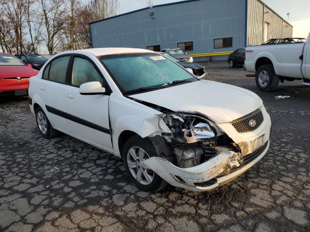 KNADE123366041693 - 2006 KIA RIO WHITE photo 4