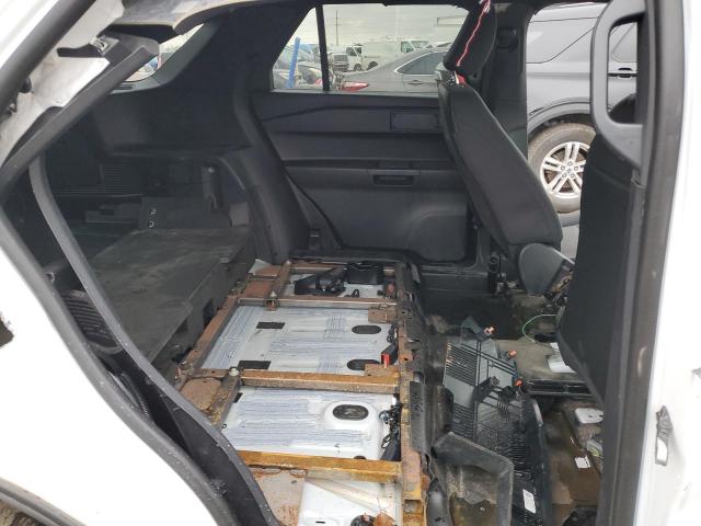 1FM5K8ABXNGA01522 - 2022 FORD EXPLORER POLICE INTERCEPTOR თეთრი ფოტო 10