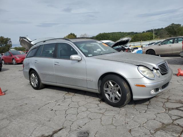 WDBUH82JX4X159831 - 2004 MERCEDES-BENZ E 320 4MATIC SILVER photo 4