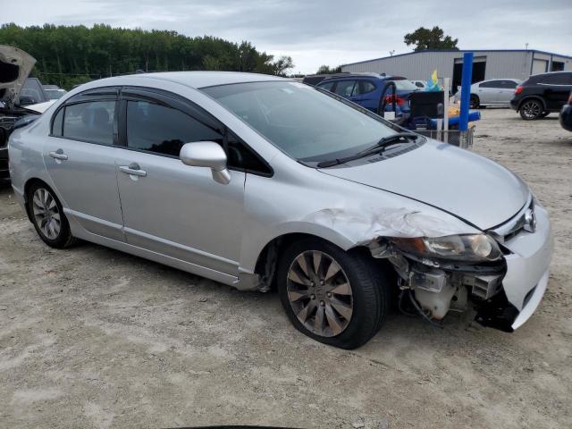 1HGFA16537L044360 - 2007 HONDA CIVIC LX SILVER photo 4