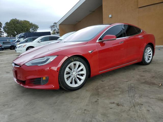 5YJSA1E15HF198732 - 2017 TESLA MODEL S RED photo 1