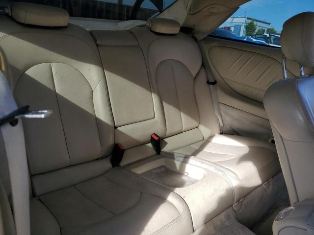 WDBTJ56H49F265095 - 2009 MERCEDES-BENZ CLK 350 შავი ფოტო 10