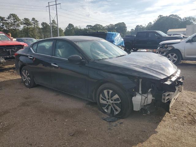 1N4BL4BV2LC139541 - 2020 NISSAN ALTIMA S BLACK photo 4