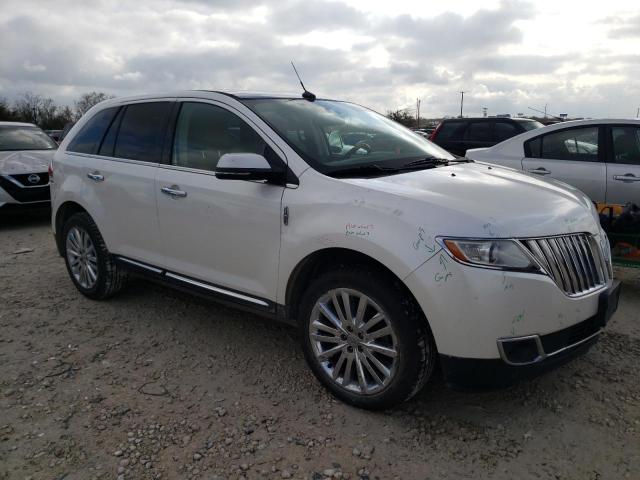 2LMDJ6JK6DBL42431 - 2013 LINCOLN MKX WHITE photo 4