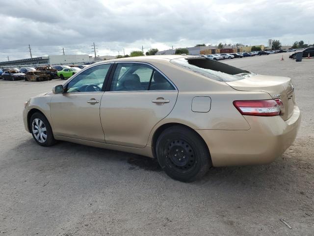 4T1BF3EK1AU015082 - 2010 TOYOTA CAMRY BASE BEIGE photo 2