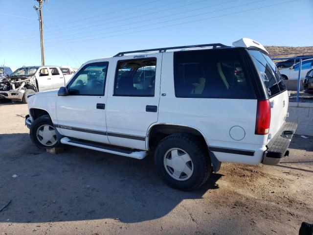 1GNEK13R5XJ307661 - 1999 CHEVROLET TAHOE K1500 WHITE photo 2