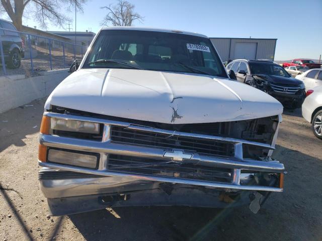 1GNEK13R5XJ307661 - 1999 CHEVROLET TAHOE K1500 WHITE photo 5