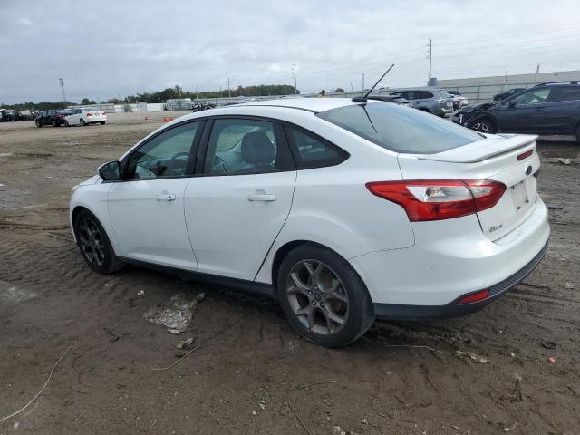 1FADP3F22DL223139 - 2013 FORD FOCUS SE WHITE photo 2