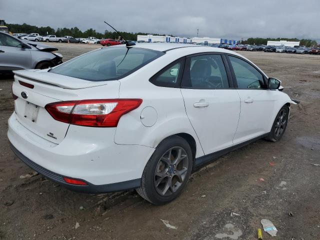 1FADP3F22DL223139 - 2013 FORD FOCUS SE WHITE photo 3