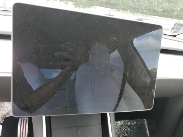 5YJYGDEE1MF120679 - 2021 TESLA MODEL Y GRAY photo 9