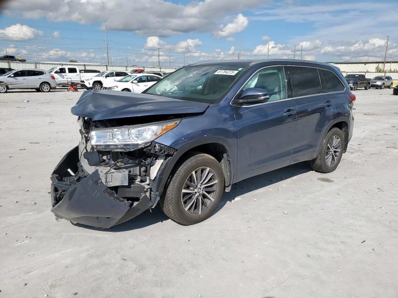 2018 TOYOTA HIGHLANDER SE, 
