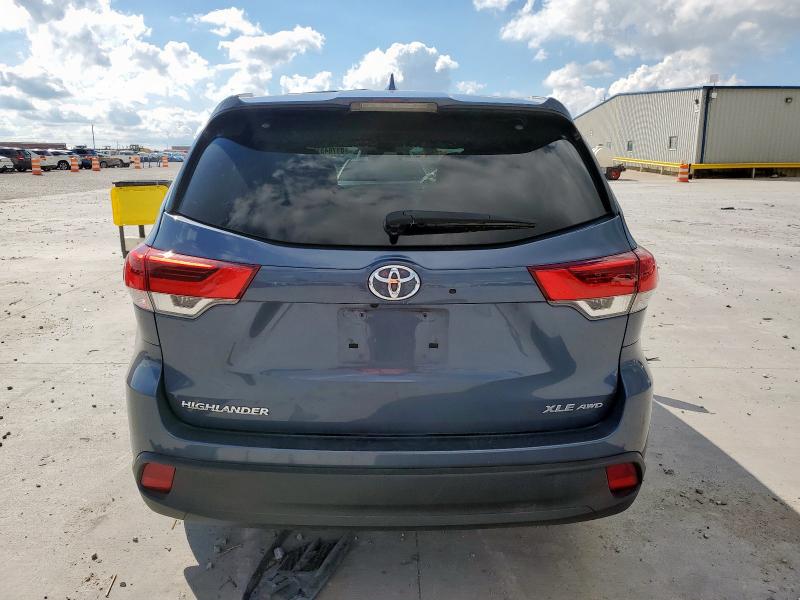 5TDJZRFHXJS857615 - 2018 TOYOTA HIGHLANDER SE Turkuaz fotoğraf 6