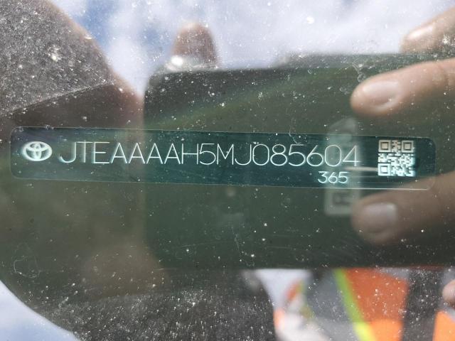 JTEAAAAH5MJ085604 - 2021 TOYOTA VENZA LE წითელი ფოტო 13