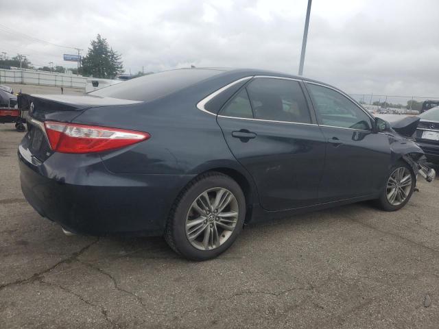 4T1BF1FK5GU138427 - 2016 TOYOTA CAMRY LE 蓝色 照片 3