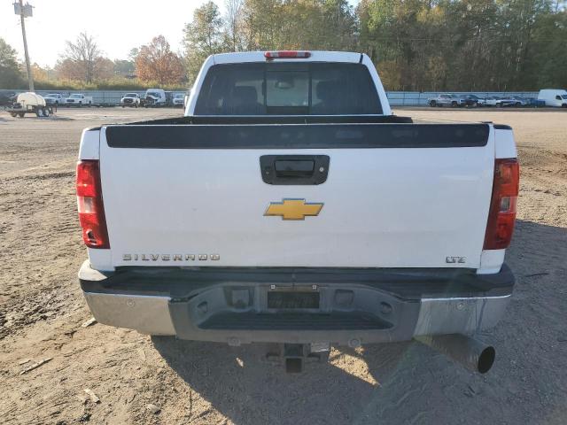 1GC1KYE86DF240037 - 2013 CHEVROLET SILVERADO K2500 HEAVY DUTY LTZ WHITE photo 6