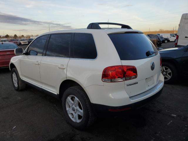 WVGBC77L64D063607 - 2004 VOLKSWAGEN TOUAREG 3.2 WHITE photo 2