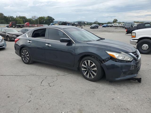 1N4AL3AP8HC162466 - 2017 NISSAN ALTIMA 2.5 GRAY photo 4