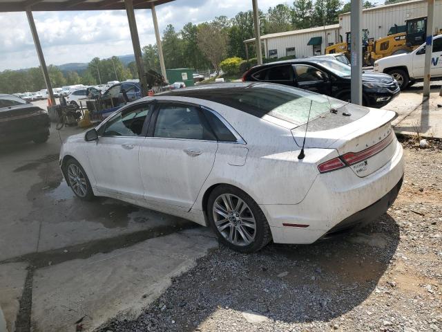 3LN6L2G9XDR803515 - 2013 LINCOLN MKZ WHITE photo 2